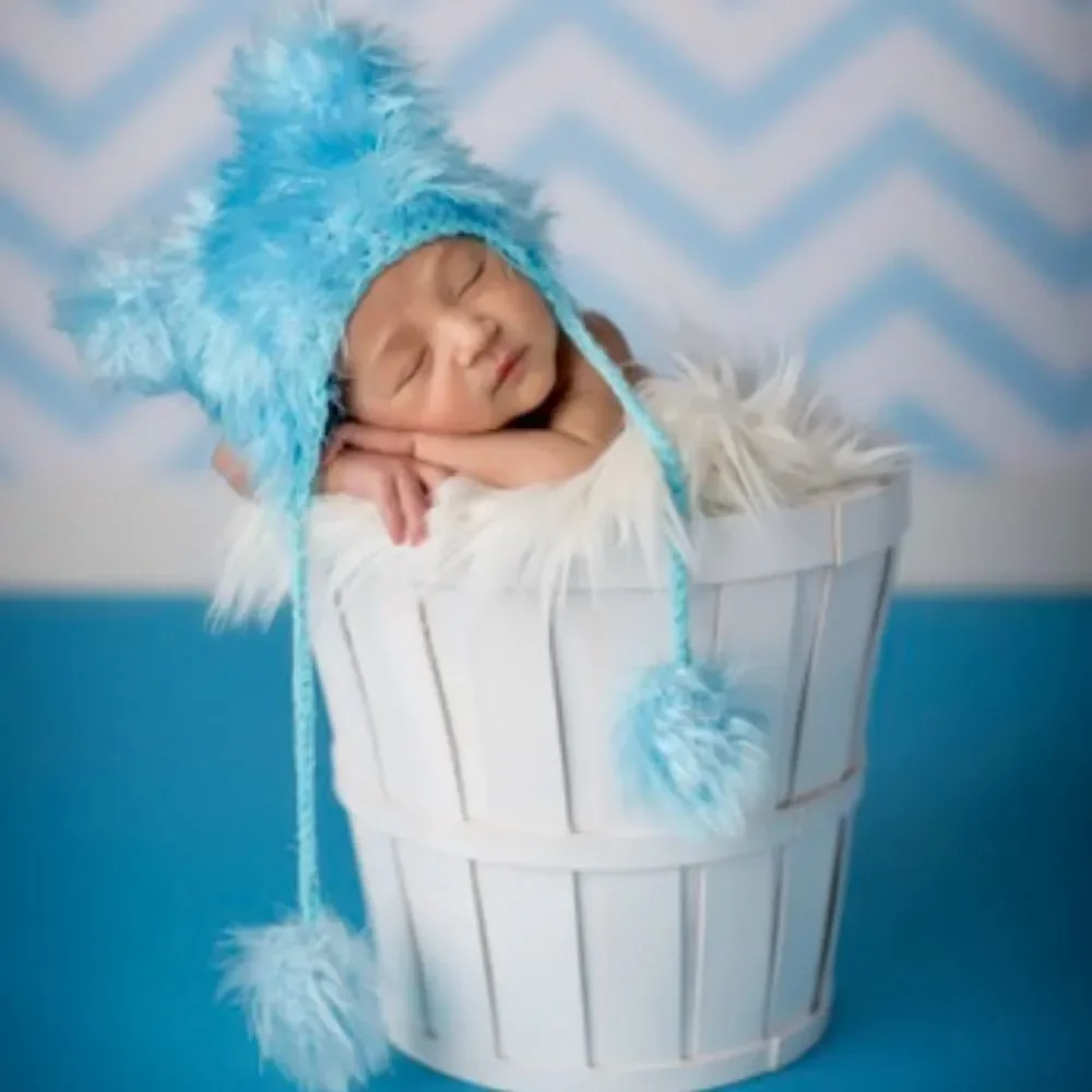 Daisy Baby Infant Toddler Fuzzy Lil’ Bear Beanie Hat Blue Size 6-12 months NWT